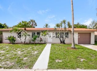 940 SE 5th St, Deerfield Beach, FL 33441