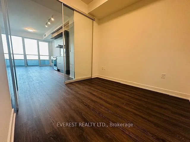 448 Burnhamthorpe Rd W #6512 — Photo 24