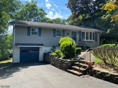 100 Old Homestead Rd, Wayne, NJ, 07470