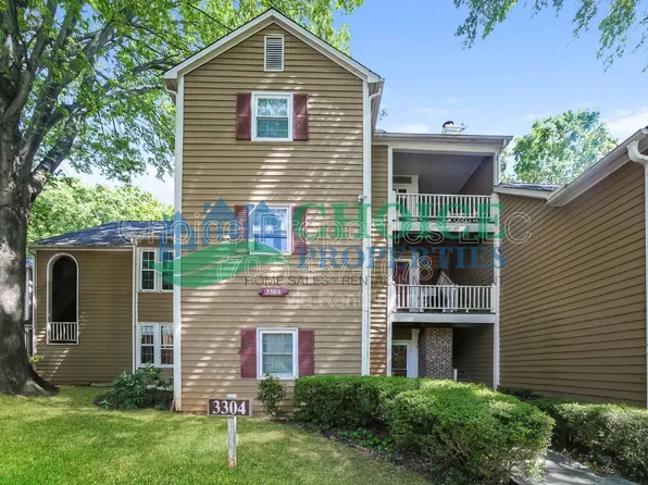 3304 Selwyn Farms Ln, Charlotte, NC 28209