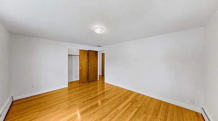 57 Spy Pond Ln