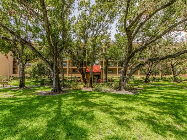 3078 Eastland Blvd Unit 205, Clearwater, FL 33761