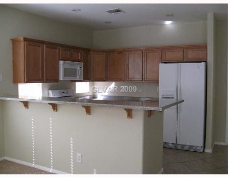2nd image of 3701 Corpolo Ave