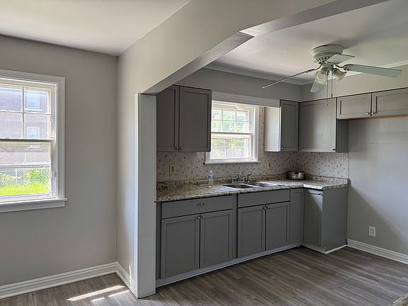 2nd image of 1449 Ferry Ave