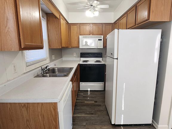 4th image of 5308 Woodlawn Ave
