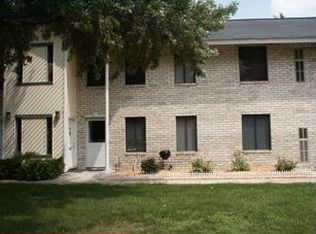 23 El Camino Ct, Coram, NY 11727