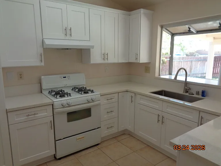 39709 Larkspur Dr — Photo 6