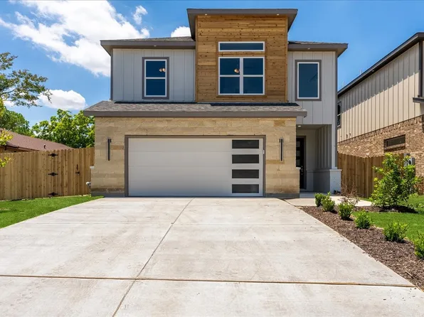 1903 Varsity Dr, Grand Prairie, TX 75051