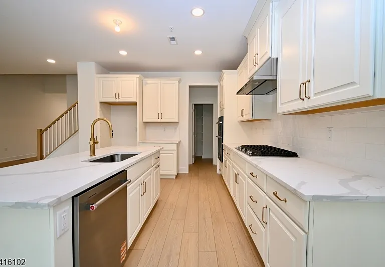 26 Arowana Rd — Photo 10