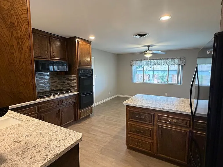 4301 Skye Dr — Photo 5