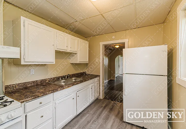1203 W 1st St #2 — Photo 6