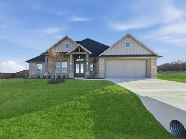 113 Rockford St, Rhome, TX 76078