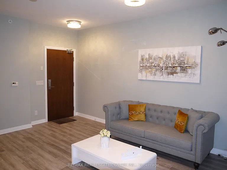 8 Mercer St #1612 — Photo 3