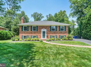 1930 Foxhall Rd, Mc Lean, VA 22101