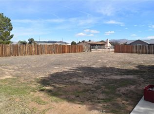 11975 Mohawk Rd, Apple Valley, CA 92308