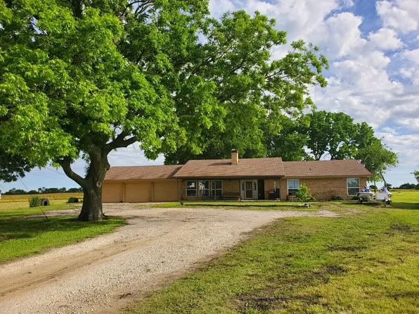 1111 E Fm 902, Howe, TX 75459
