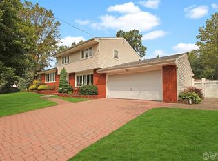 41 Colburn Rd, East Brunswick, NJ 08816