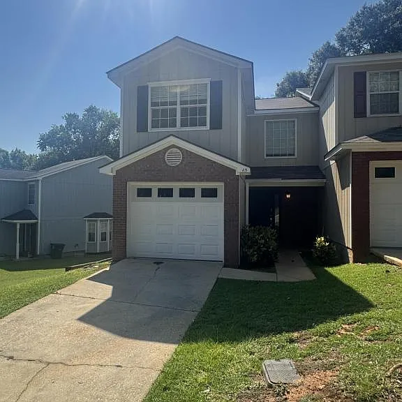 115 Woodrun Dr — Photo 1