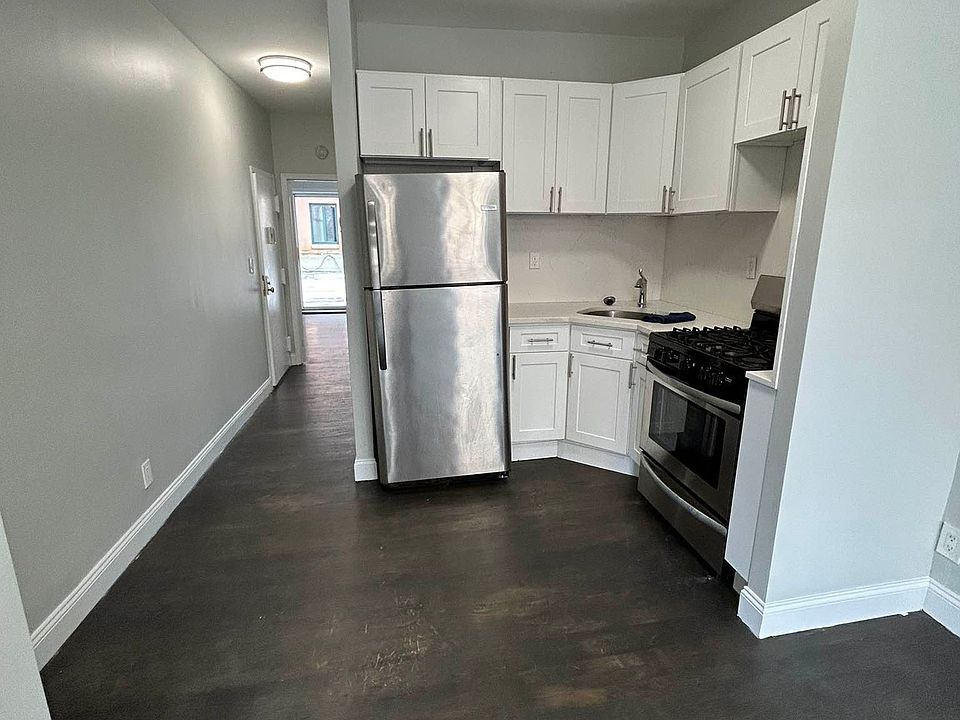 1st image of 122 Avenue C APT 1