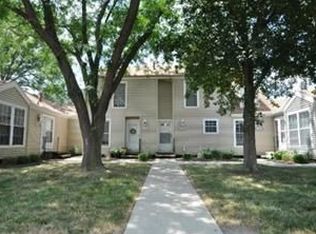 8043 N Stoddard Ave, Kansas City, MO 64152