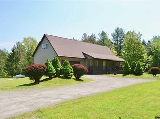 489 Sara Lib Rd, Esperance, NY 12066