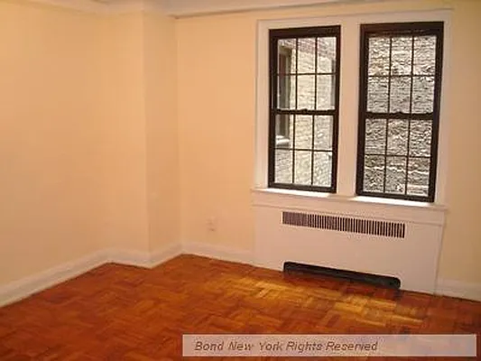 Rented by Bond New York | media 4