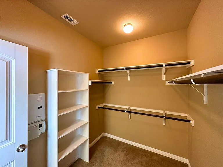 321 Braylen Cv — Photo 15