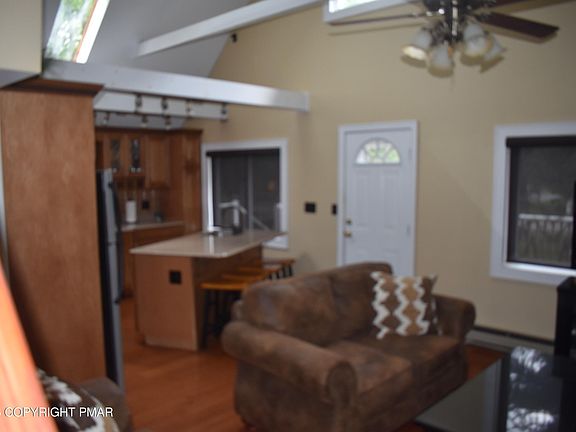 4th image of 173 Tepee Dr
