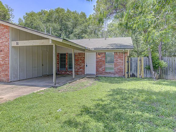 2nd image of 5301 Indio Cir #B
