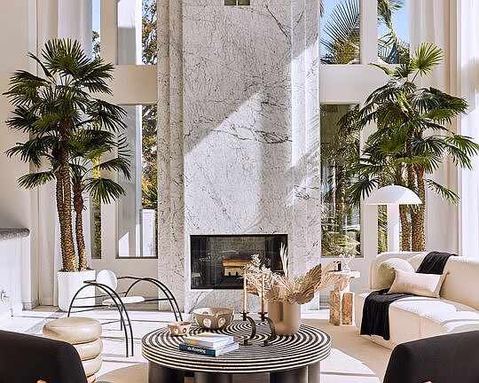 4th image of 1255 Avenue