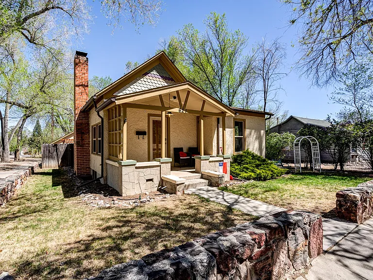 621 Cooper Ave #B — Photo 3