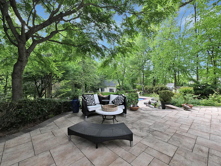 6907 Bradley Blvd — Photo 143
