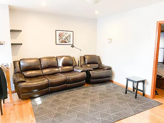 Rented by Capri Jet Realty Corp | media 5