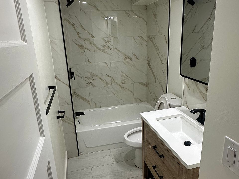 1st image of 122 Park St Floor 2