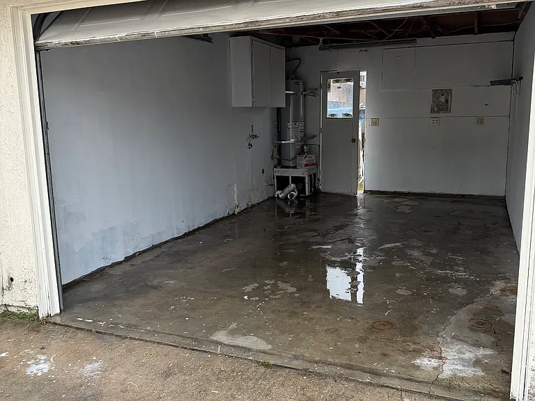4039 Lorraine Dr #2 — Photo 9