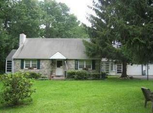 2612 Diamond St, Hatfield, PA 19440