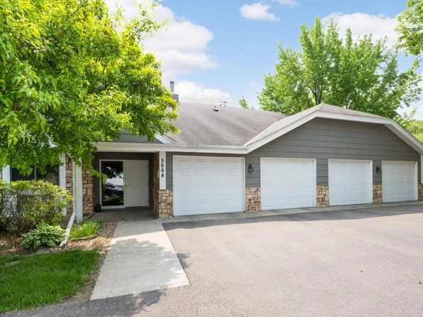 5664 Sanibel Dr #907, Minnetonka, MN 55343