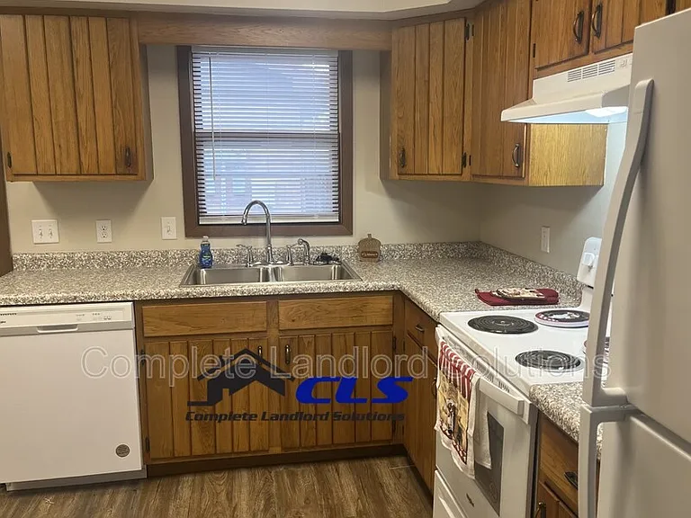 4258 S Kian St — Photo 1
