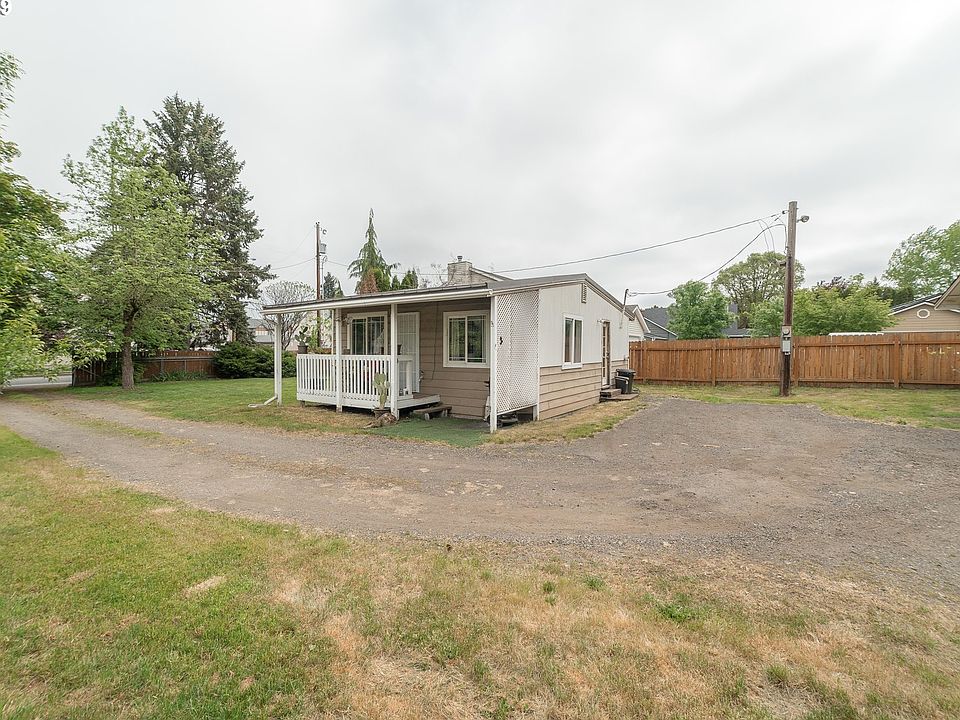 1st image of 12411 NE 49th St