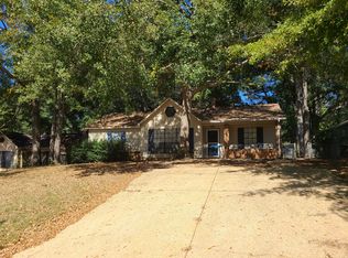 418 Utah Ct, Prattville, AL 36067
