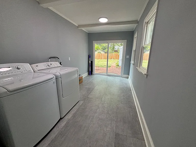 2613 Kiawah Ave — Photo 27