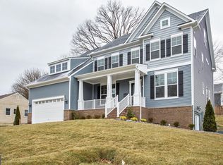 1804 Gilson St, Falls Church, VA 22043