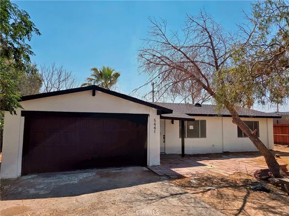 5441 Abronia Ave, Twentynine Palms, CA 92277