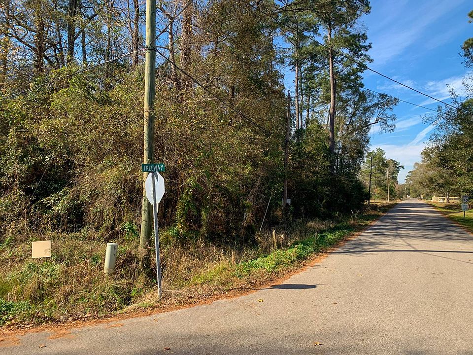 2nd image of 0 E Railroad St