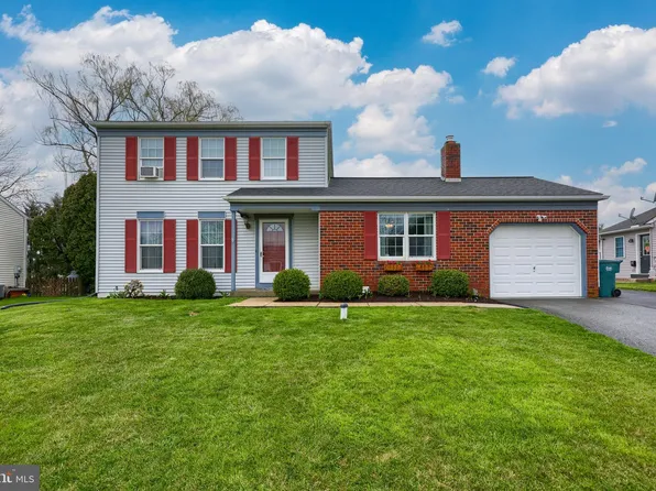 12 Cobblestone Dr, Willow Street, PA 17584