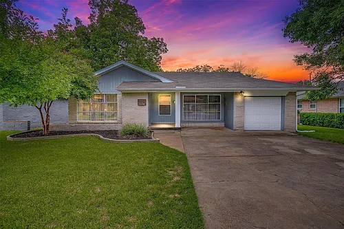 10008 San Lorenzo Dr Photo 1