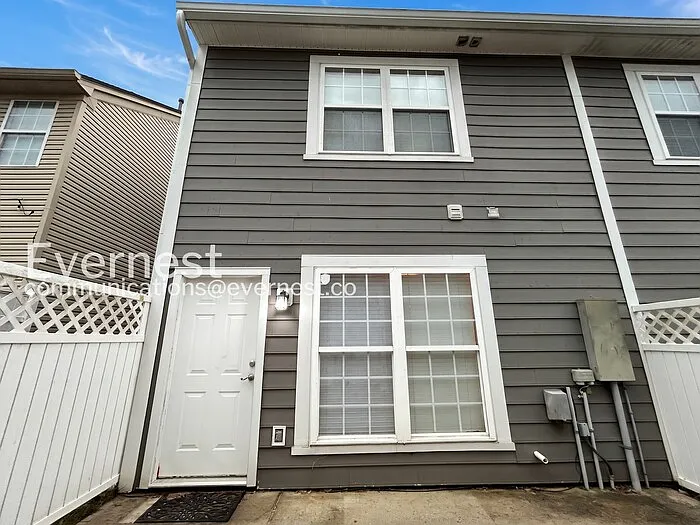 8311 Saint Danasus Dr — Photo 20