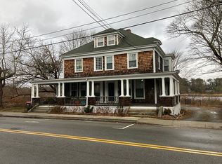 329 Main St, Wareham, MA 02571