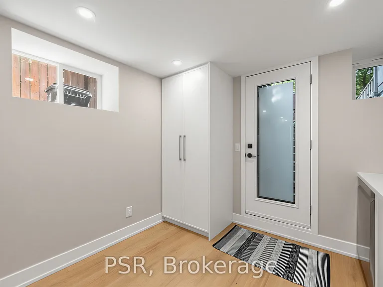 99 Geoffrey St #BASEMENT — Photo 5