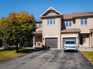 1007 Grapefern Ter, Ottawa, ON K4A 0L9